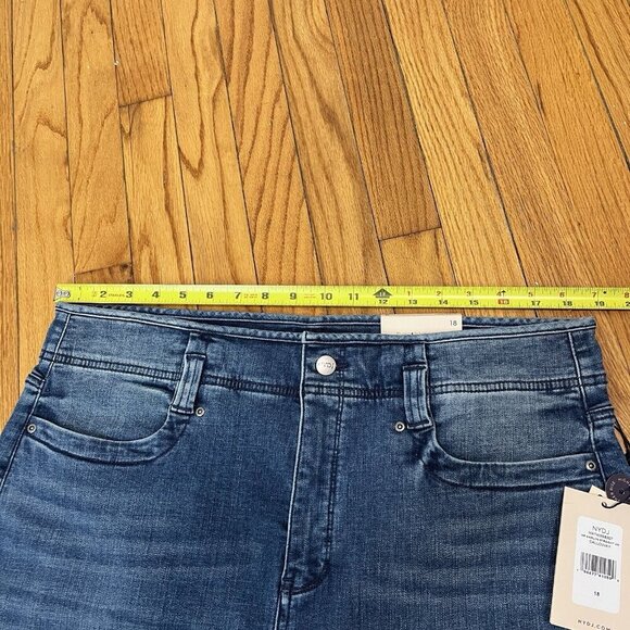 NYDJ‎ NWT High Rise Marilyn Straight Jeans in Calloway Blue Size 18 - Picture 8 of 8
